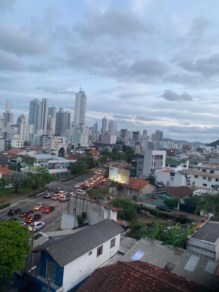 Encantos Dos Mares - Apartamento 5 - Balneário Camboriú Eksteriør billede